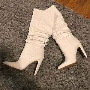 Slouch white leather boots